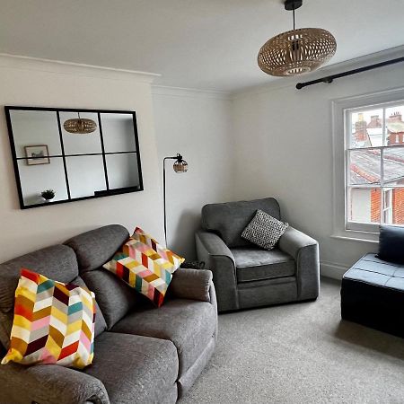 The Farthings, Romsey Apartment Exterior photo